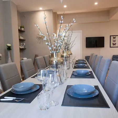 Grandapartments Via Merliani Apartment *